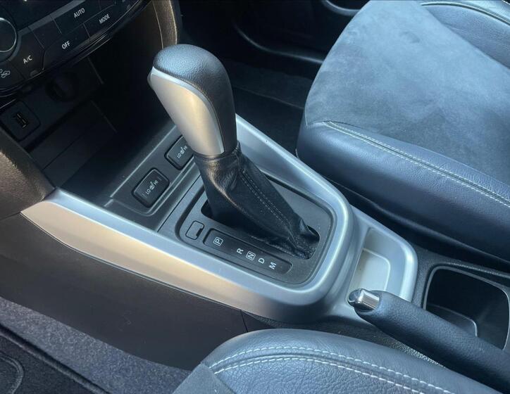 Suzuki Vitara 16