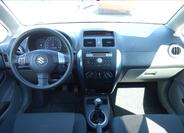 Suzuki SX4 16