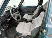 Lada Niva 5