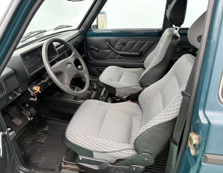 Lada Niva 5