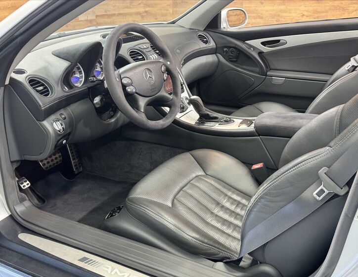 Mercedes-Benz SL 12