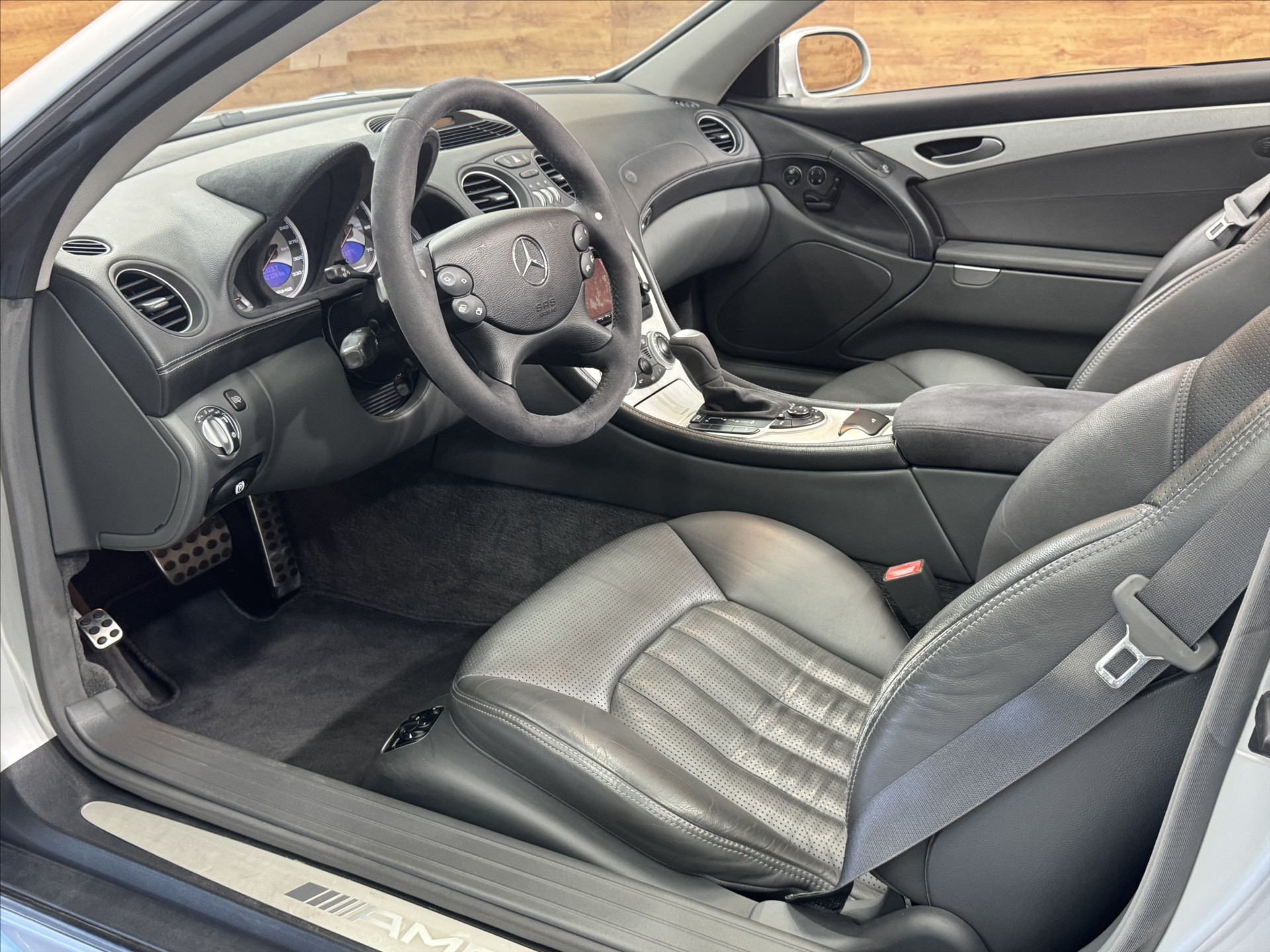 Mercedes-Benz SL