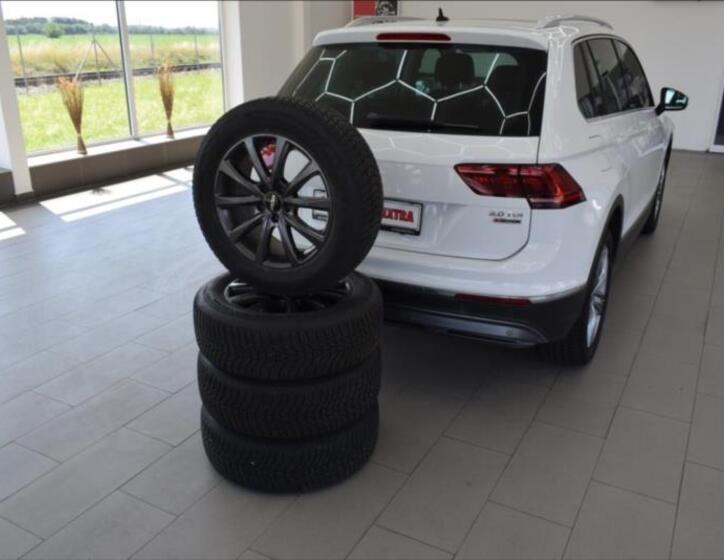 Volkswagen Tiguan 53