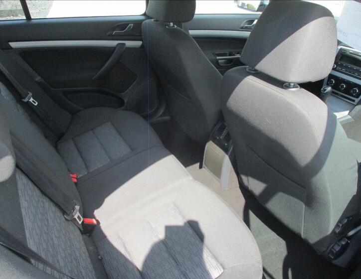 Škoda Octavia 10