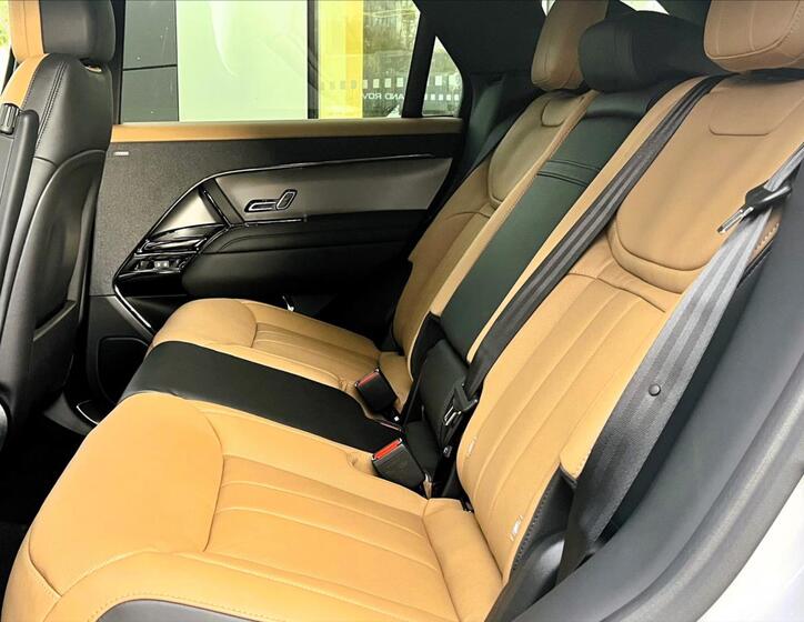 Land Rover Range Rover Sport 36