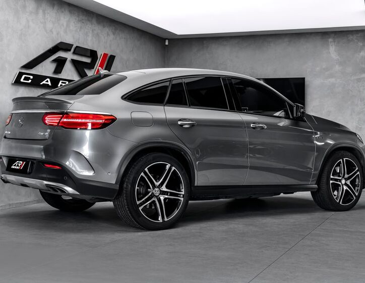 Mercedes-Benz GLE 5