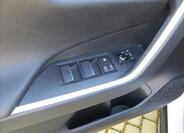Toyota RAV4 13
