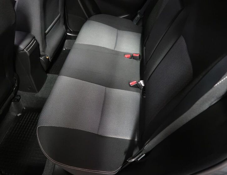 Suzuki SX4 10