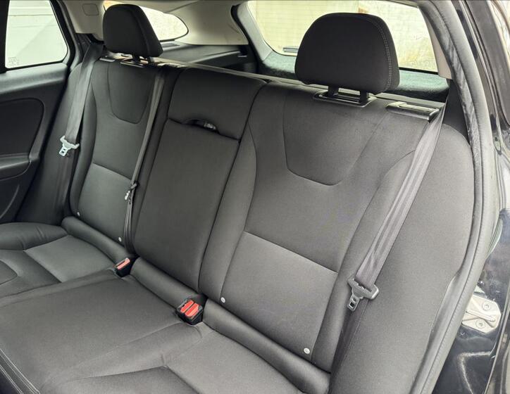 Volvo V60 24