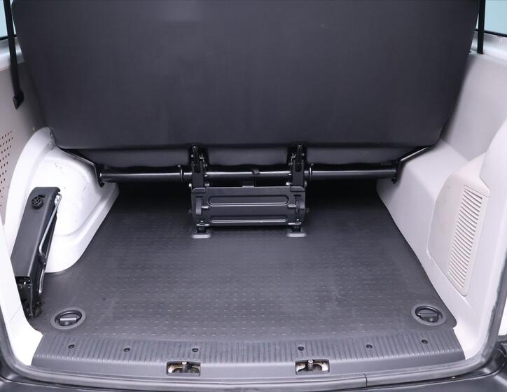 Volkswagen Transporter 10