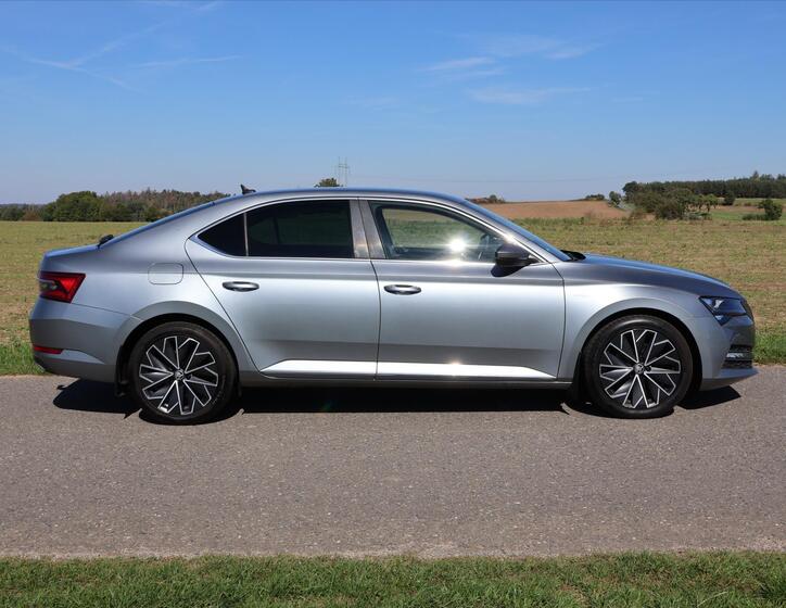 Škoda Superb 8