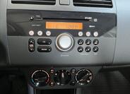 Suzuki Swift 16