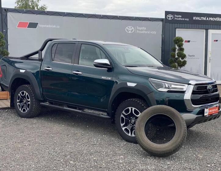 Toyota Hilux 1