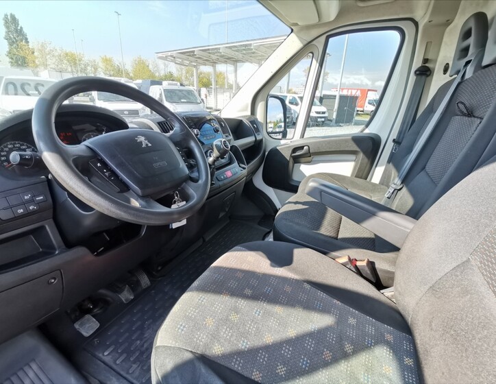 Peugeot Boxer 6