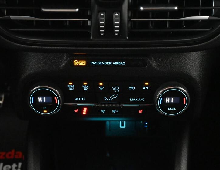 Ford Focus 21