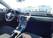 Volkswagen Passat 48