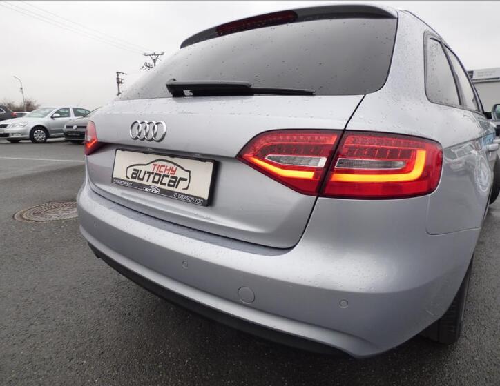 Audi A4 76
