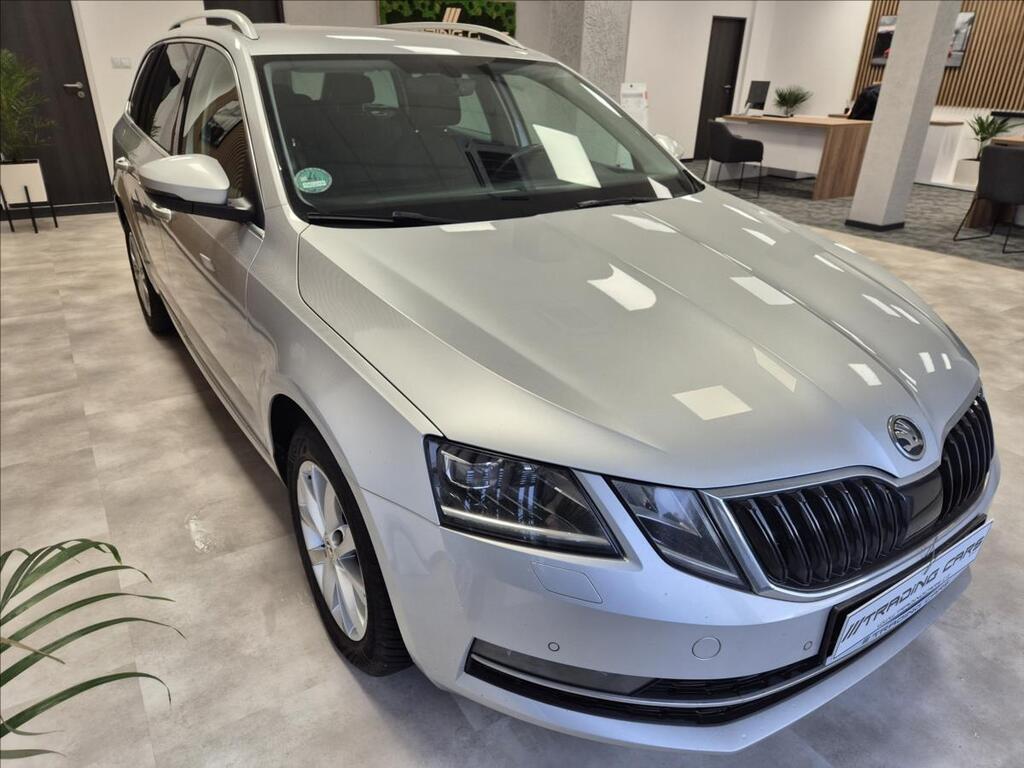 Škoda Octavia 1