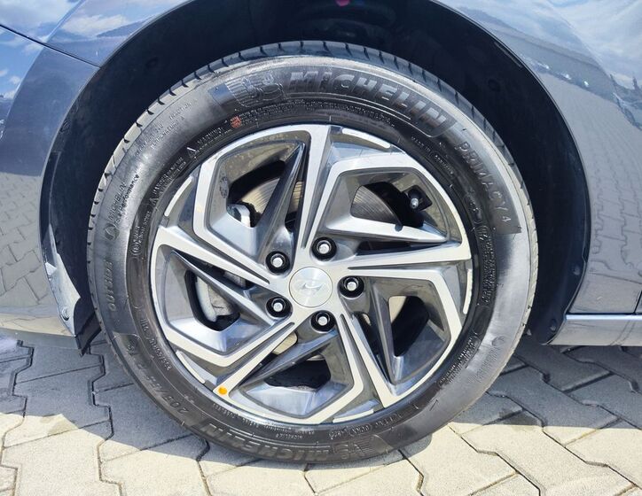 Hyundai i30 27