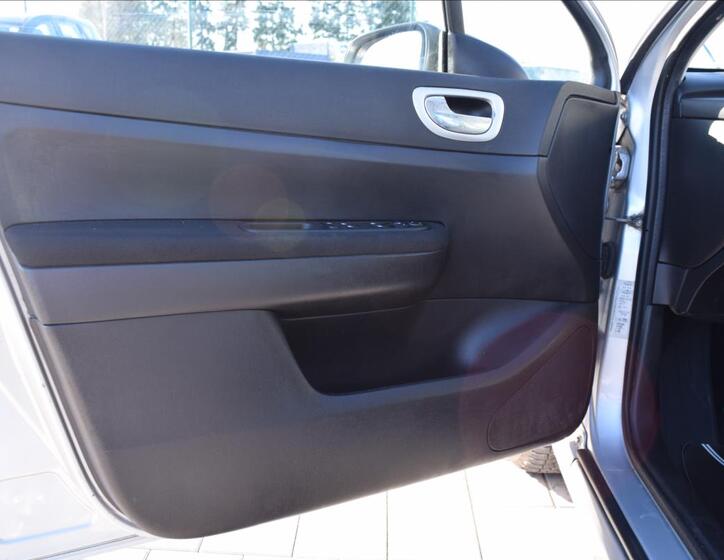 Peugeot 307 23