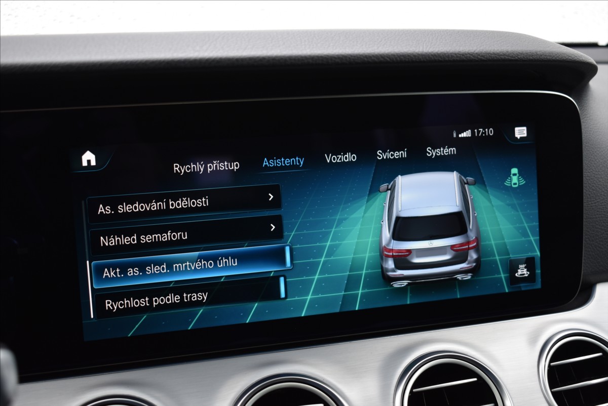 Mercedes-Benz Třídy E