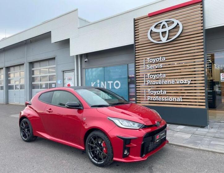 Toyota GR Yaris 1