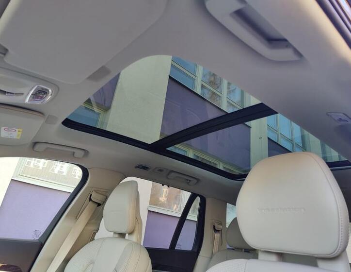 Volvo XC90 14