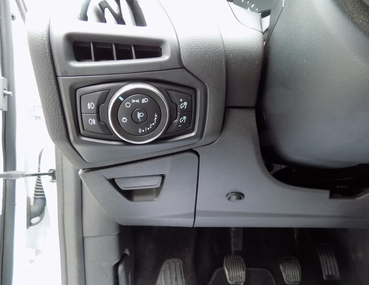 Ford Focus 29