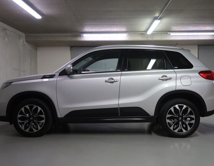 Suzuki Vitara 8
