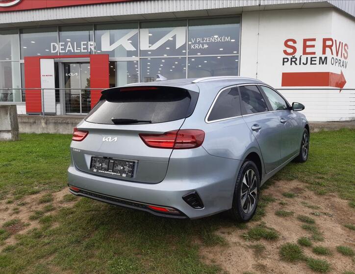 KIA Ceed 4