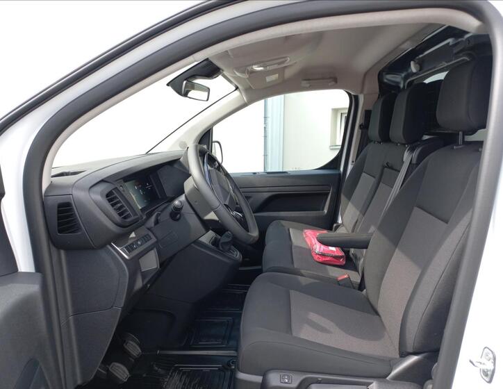 Toyota ProAce 12