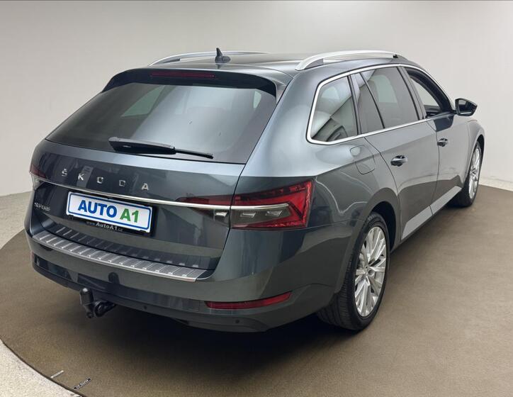 Škoda Superb 4