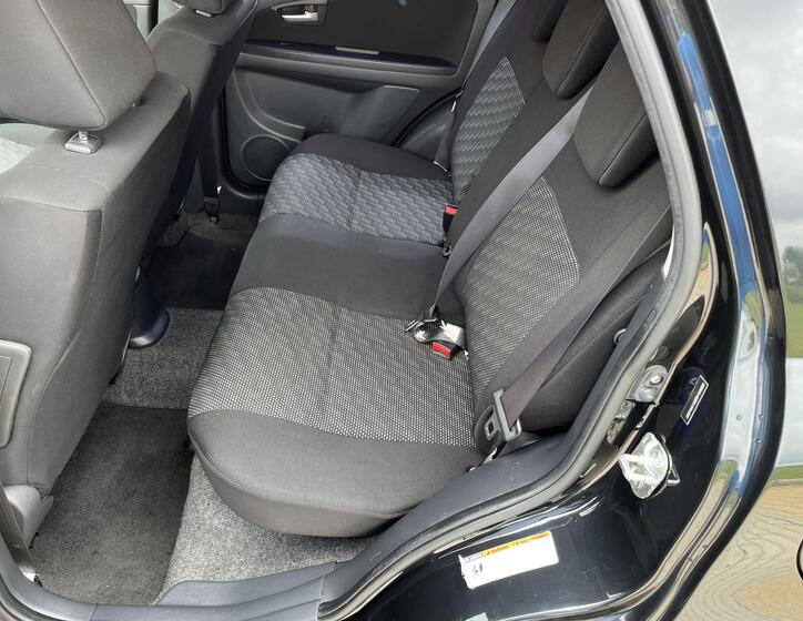 Suzuki SX4 12