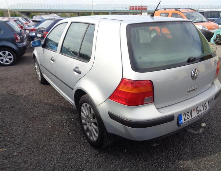 Volkswagen Golf 4
