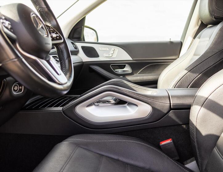 Mercedes-Benz GLE 46