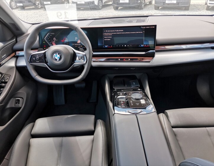 BMW Řada 5 36