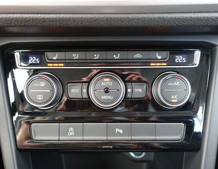 Volkswagen Touran 18