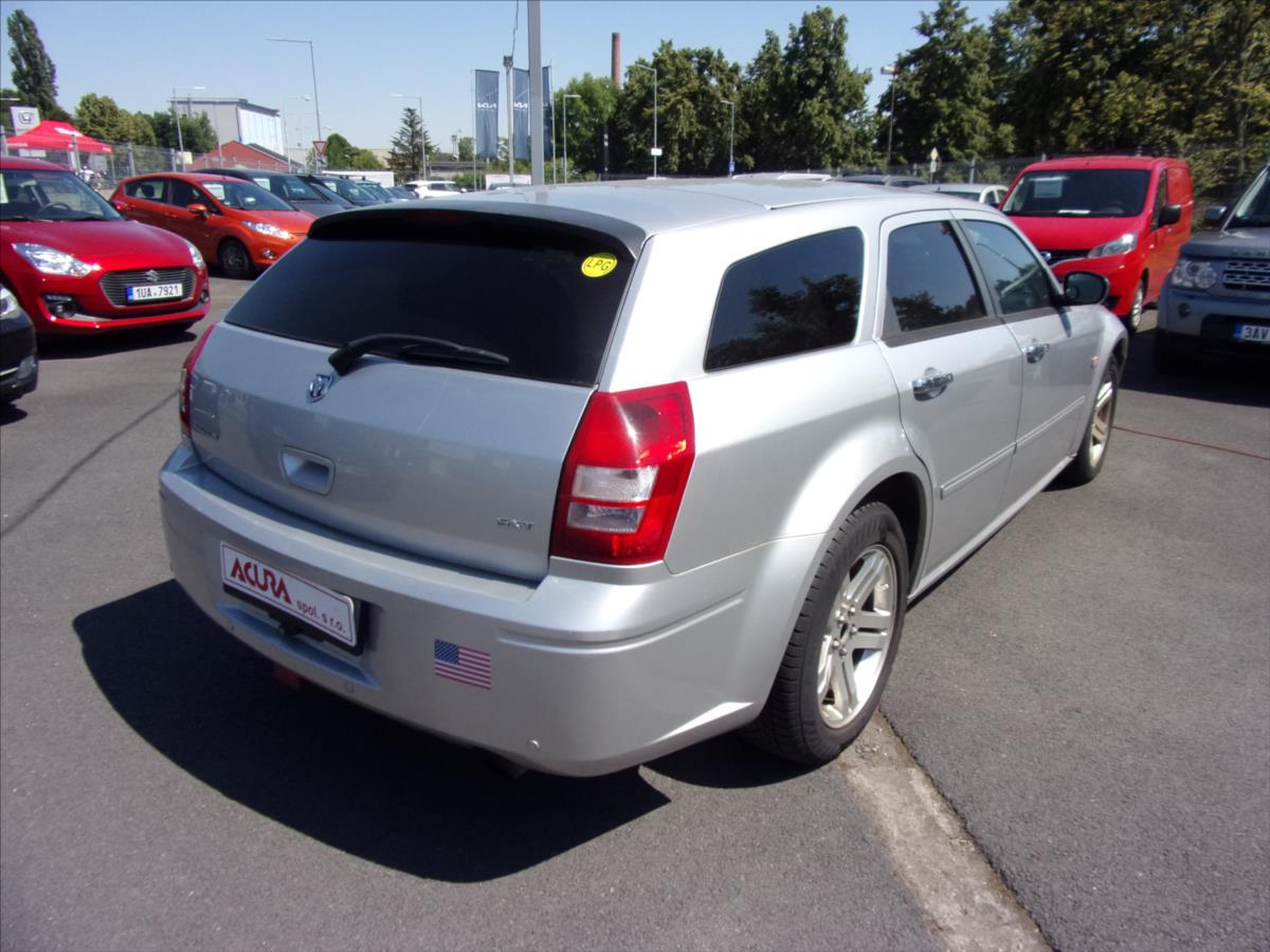 Dodge Magnum