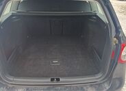 Volkswagen Passat 9