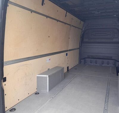 Mercedes-Benz Sprinter 21