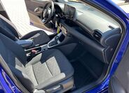Toyota Yaris 17