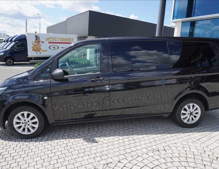 Mercedes-Benz Vito 4