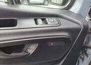 Mercedes-Benz Sprinter 11