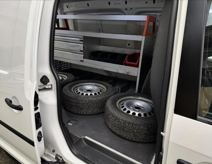 Volkswagen Caddy 33
