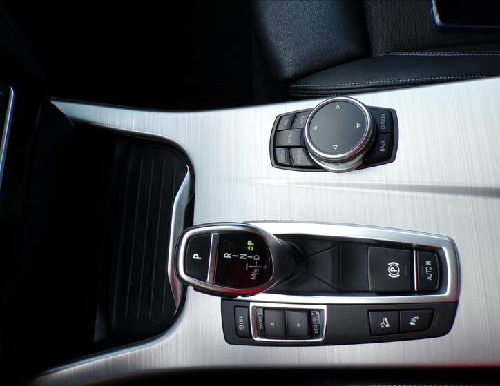 BMW X4 15