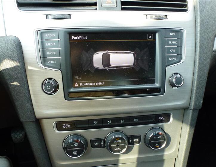 Volkswagen Golf 29