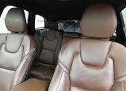 Volvo XC60 7
