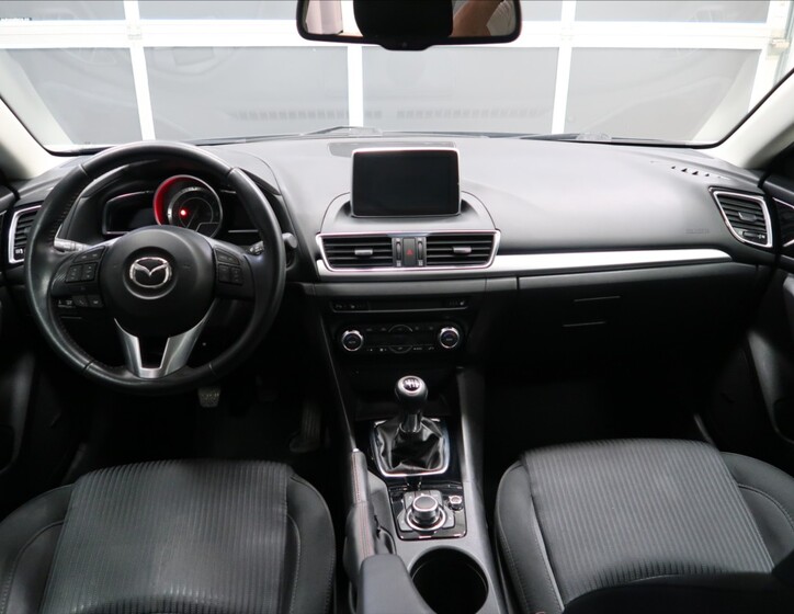 Mazda 3 12
