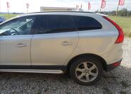 Volvo XC60 9