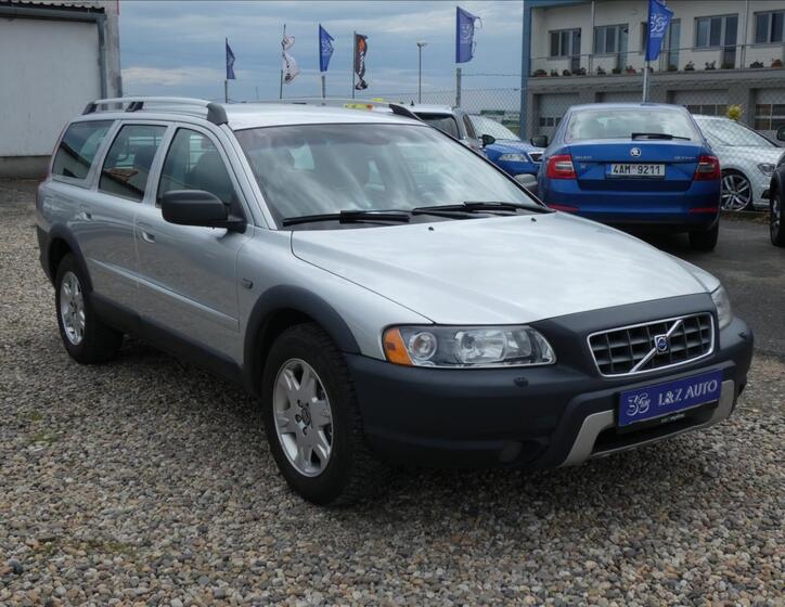Volvo XC70 3